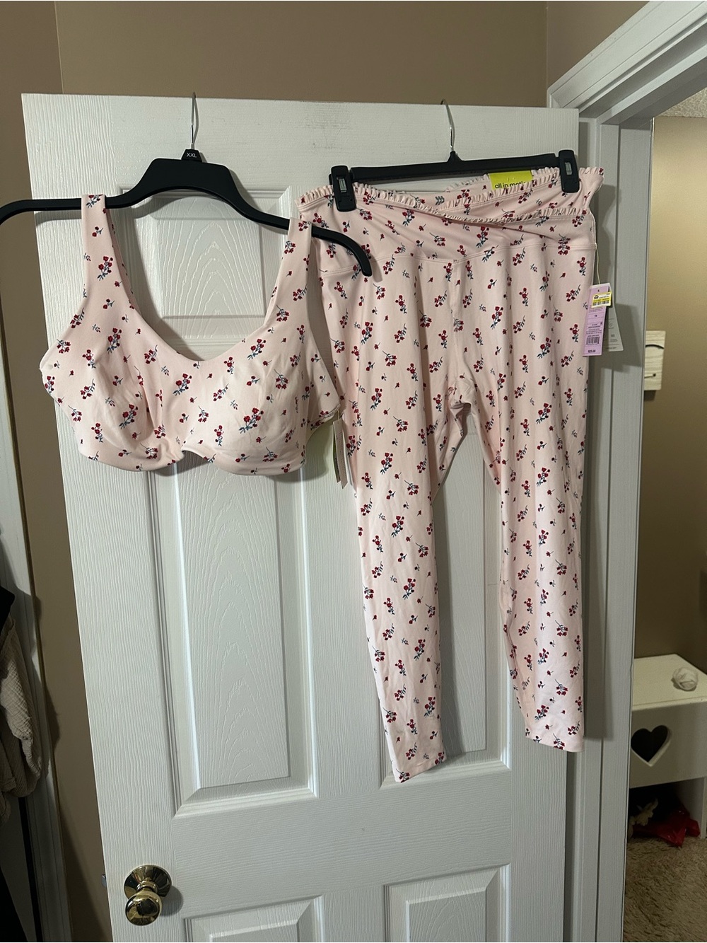 All in Motion Floral Bra & Leggings Set